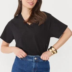 The prefect V-NECK • שחור – תמונה 5