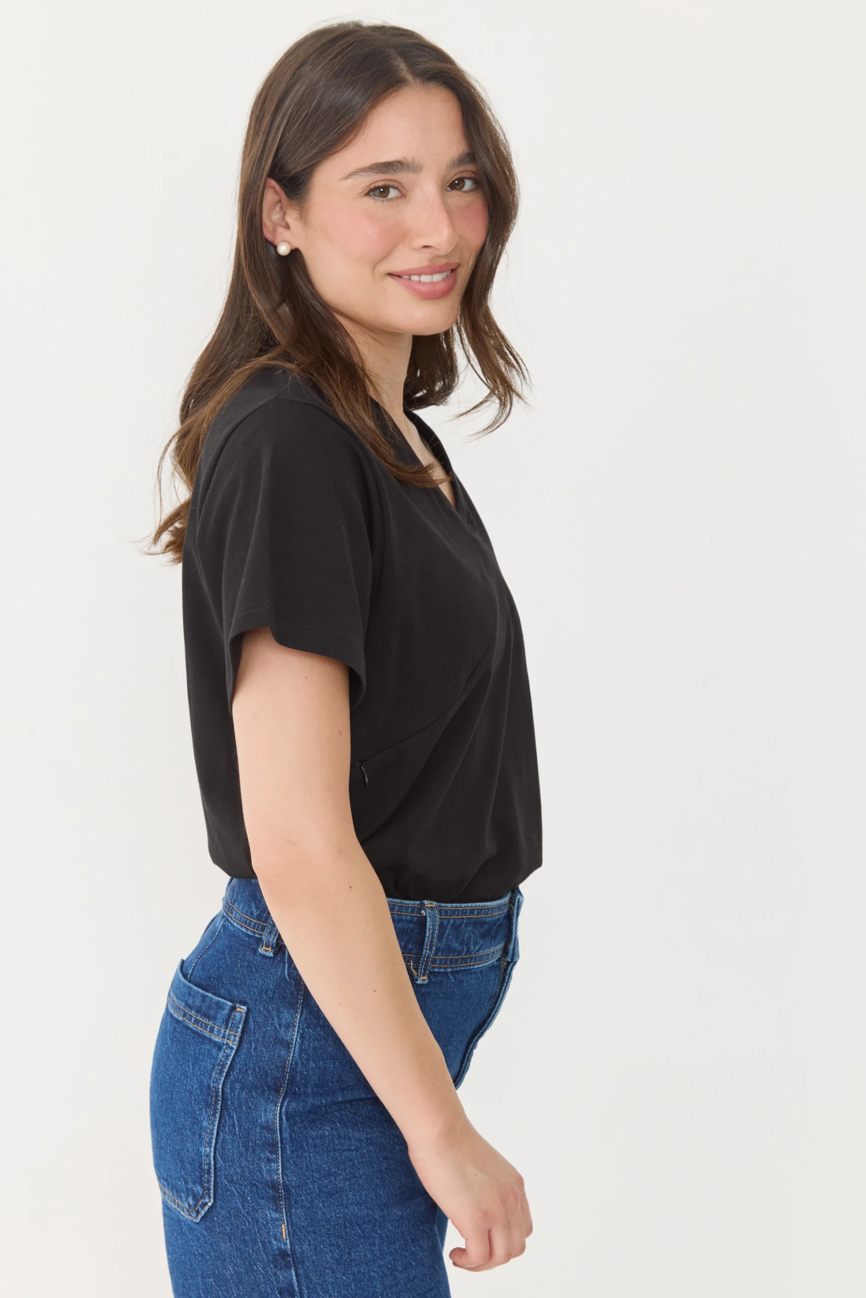 The prefect V-NECK • שחור – תמונה 3